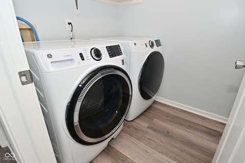 Laundry room at 8627 Lansdowne Drive, Fishers, IN