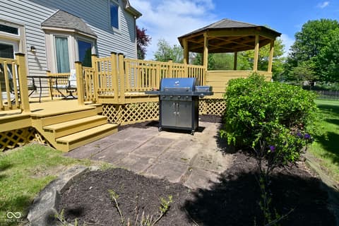 Outdoor living area at 8627 Lansdowne Drive, Fishers, IN