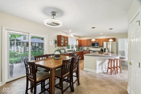 Breakfast Area — 2884 Brook Vista Drive, Carmel, IN