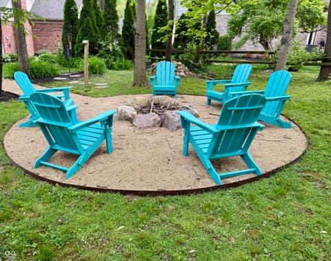 Yard at 2884 Brook Vista Drive, Carmel, IN