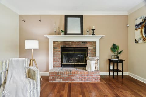 Living room at 2884 Brook Vista Drive, Carmel, IN