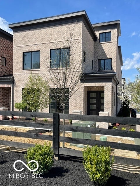 Photo of 11904 Spring Mill Road, Carmel, IN