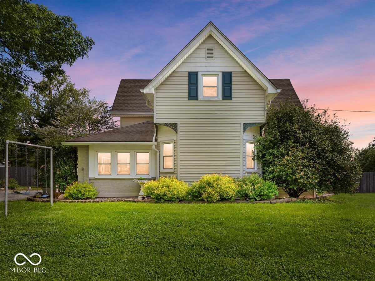 Backyard at 116 E Railroad Street, Fountaintown, IN