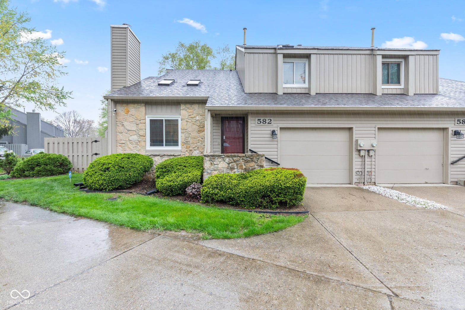 Front exterior at 582 Conner Creek Drive, Fishers, IN
