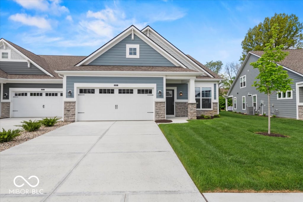 Photo of 16739 Cattle Hollow Lane, Noblesville, IN