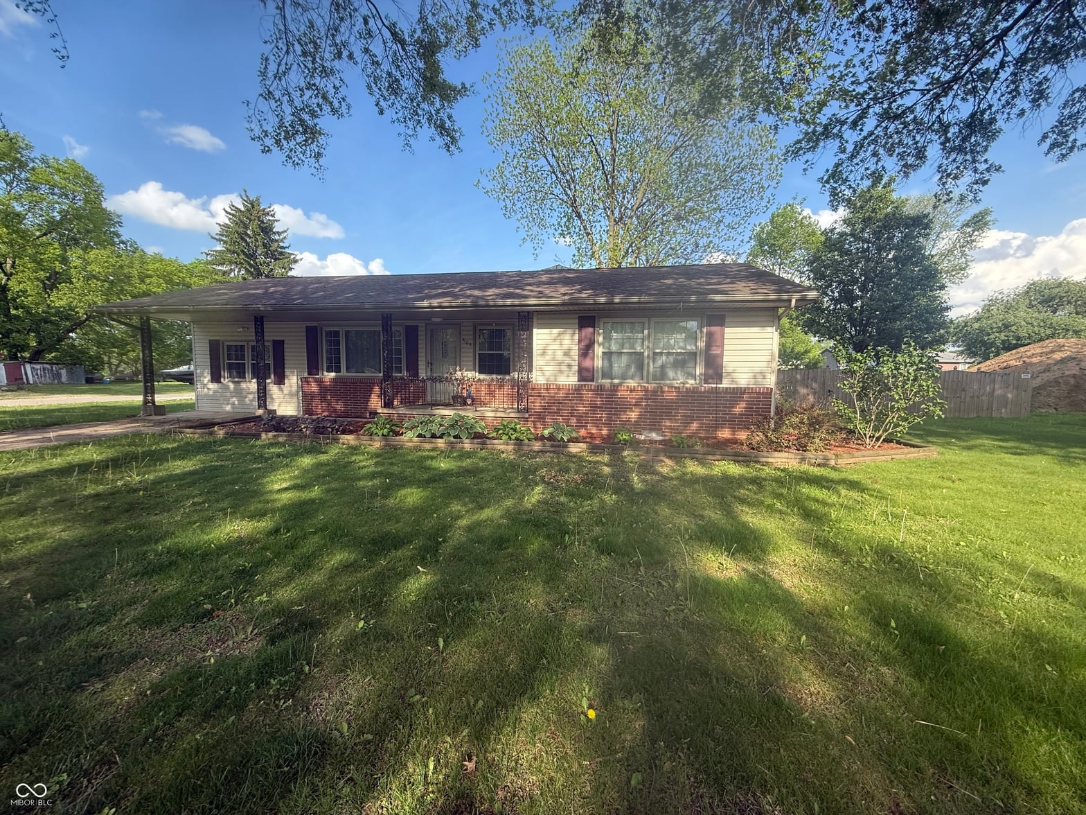 Photo of 404 S 5th Street, Cayuga, IN