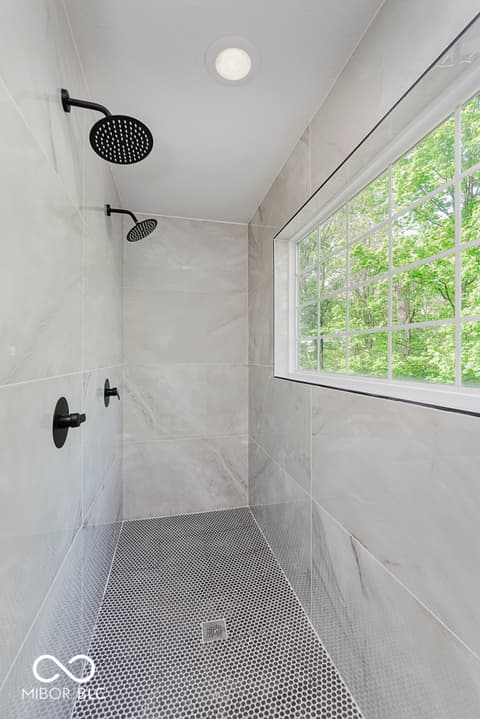 Photo of 8300 Weaver Woods Place, Fishers, IN