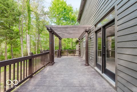 Photo of 8300 Weaver Woods Place, Fishers, IN