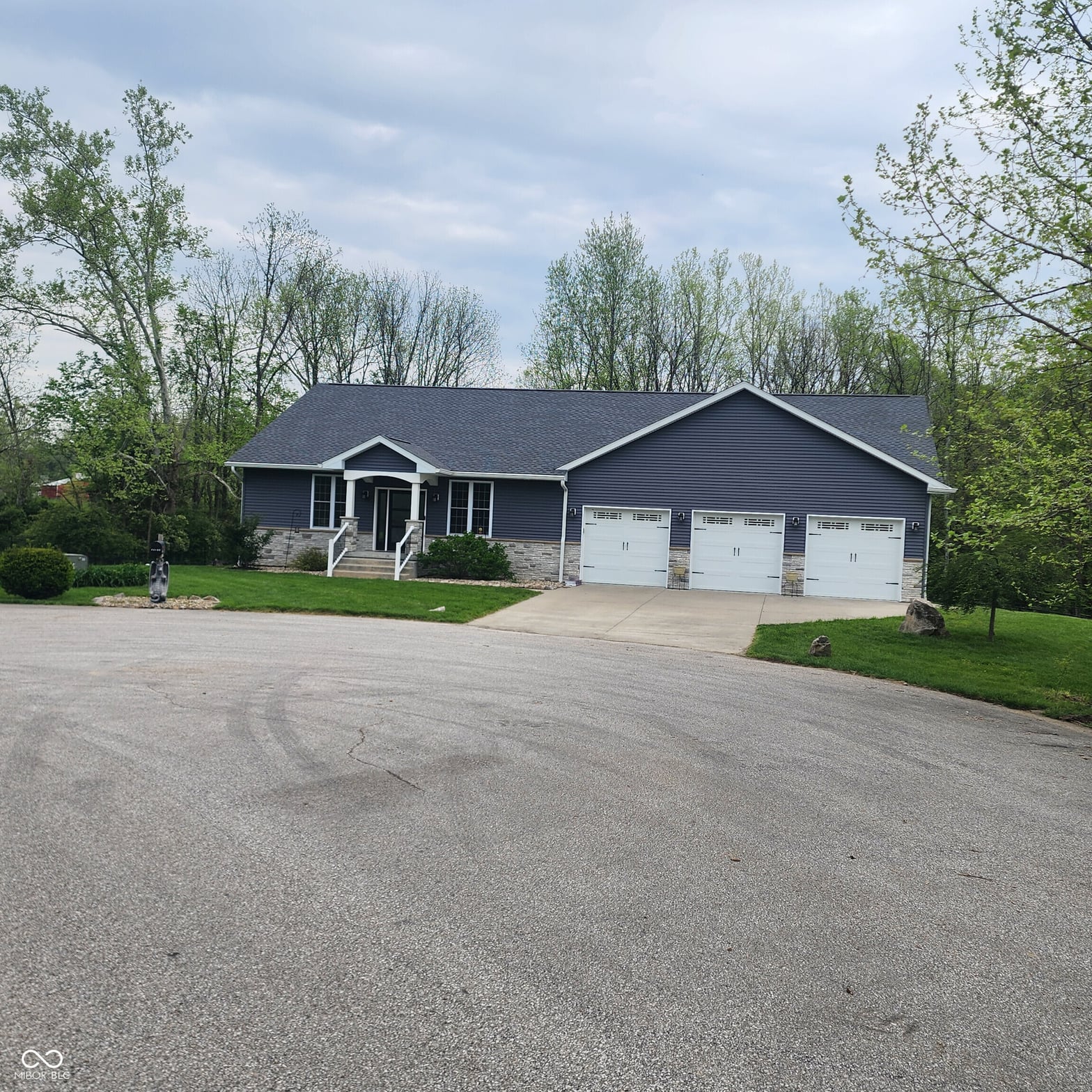Photo of 5415 S Chalmers Court, Bloomington, IN