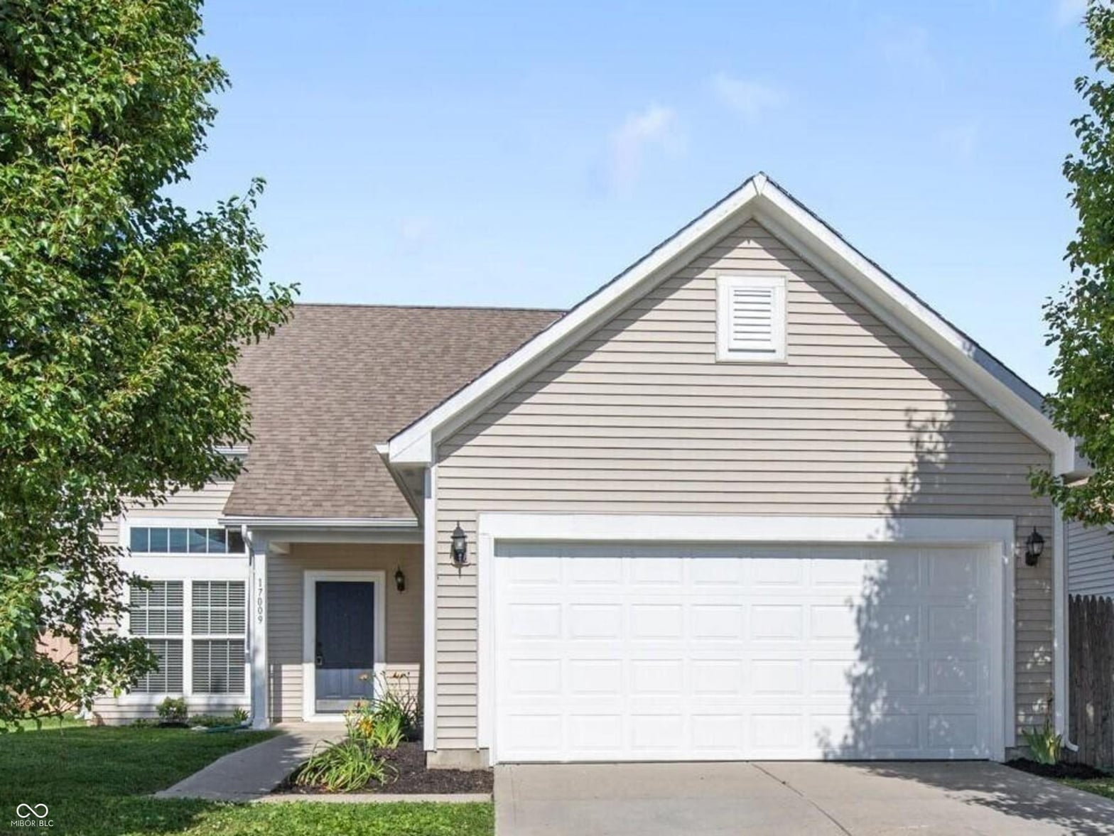 Photo of 17009 Stroud Lane, Westfield, IN
