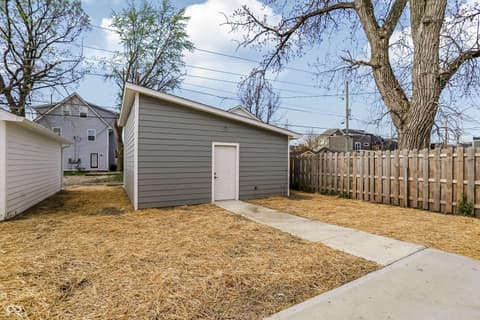 Photo of 1427 Deloss Street, Indianapolis, IN