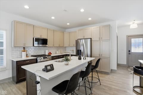 Photo of 1427 Deloss Street, Indianapolis, IN