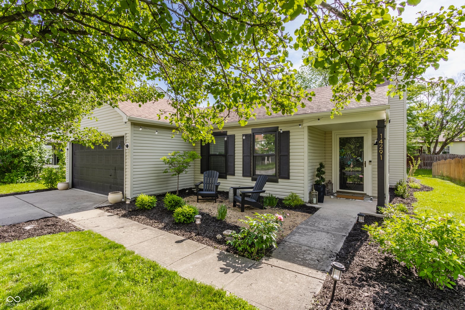 Photo of 14291 Holly Berry Circle, Fishers, IN