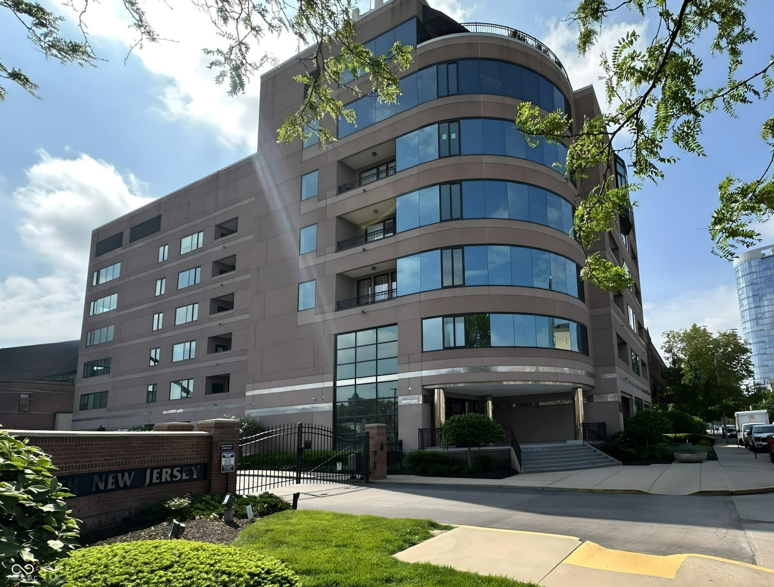 Front exterior at 225 N New Jersey Street, Indianapolis, IN