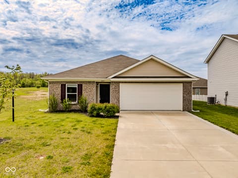 1415 E Locke Drive