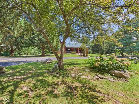 1147 Woods Road