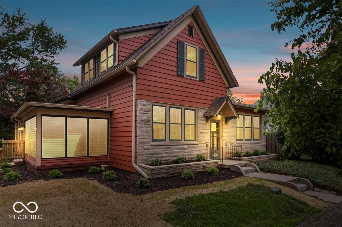 Photo of 1497 Clinton Street, Noblesville, IN