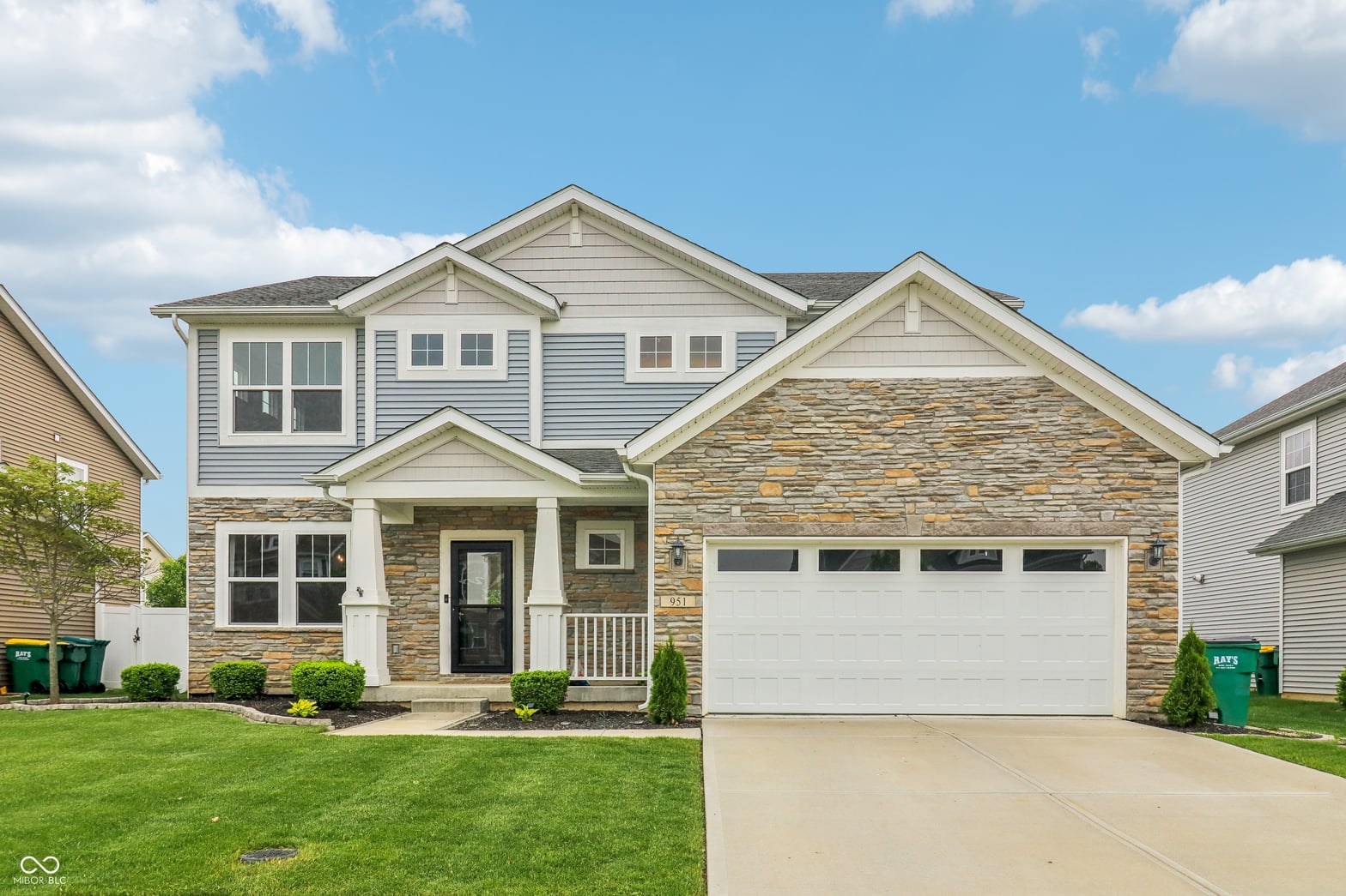 Front exterior at 951 Parker Lane, Westfield, IN