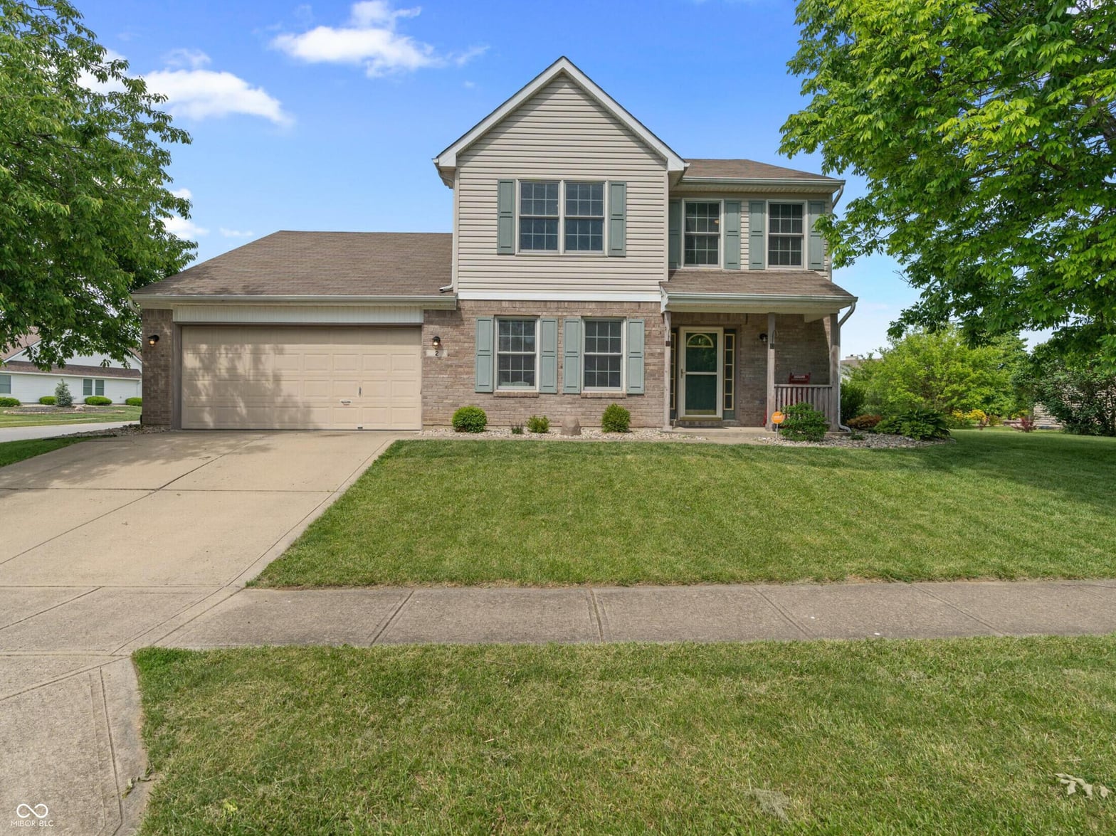 Photo of 2 E Quail Wood Lane, Westfield, IN