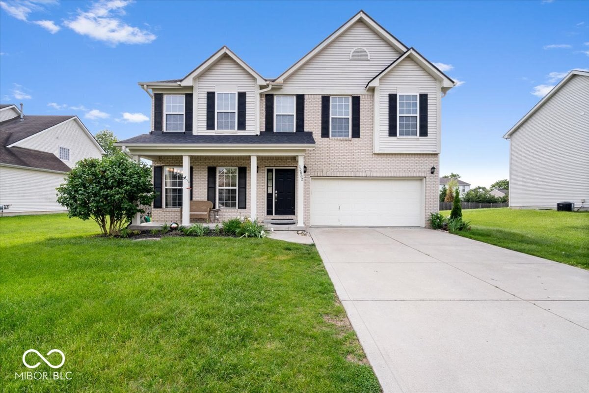 Photo of 12832 Broncos Drive, Fishers, IN