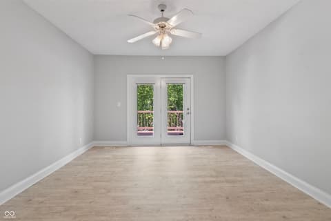 Photo of 11226 Blackwalnut Point, Indianapolis, IN