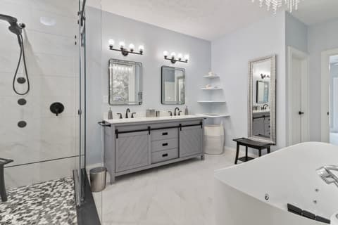 Photo of 11226 Blackwalnut Point, Indianapolis, IN