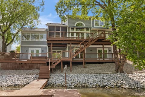 Photo of 11226 Blackwalnut Point, Indianapolis, IN