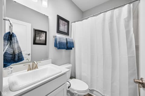 Photo of 963 Booneway Lane, Bargersville, IN