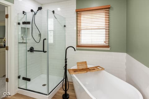 Primary bathroom at 8958 Wooster Court, Fishers, IN