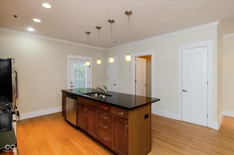 Photo of 632 E 11th Street, Indianapolis, IN