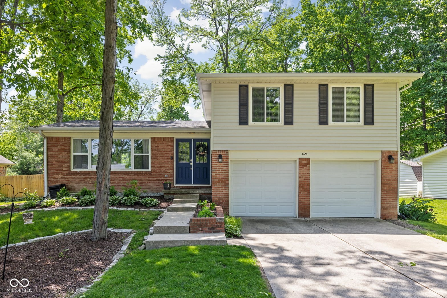 Photo of 469 Ash Drive, Carmel, IN