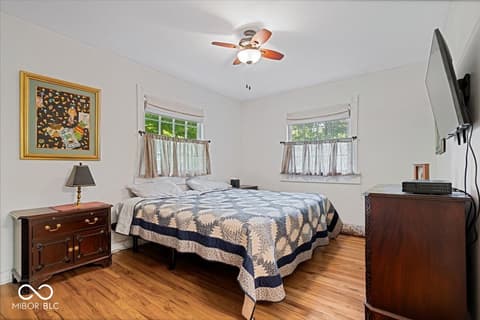 Photo of 305 N 1100 E, Zionsville, IN
