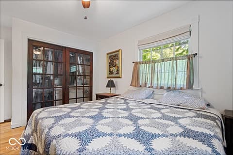 Photo of 305 N 1100 E, Zionsville, IN