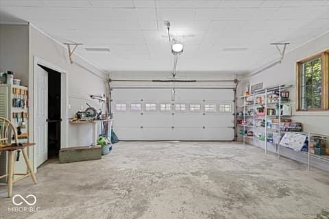 Photo of 305 N 1100 E, Zionsville, IN