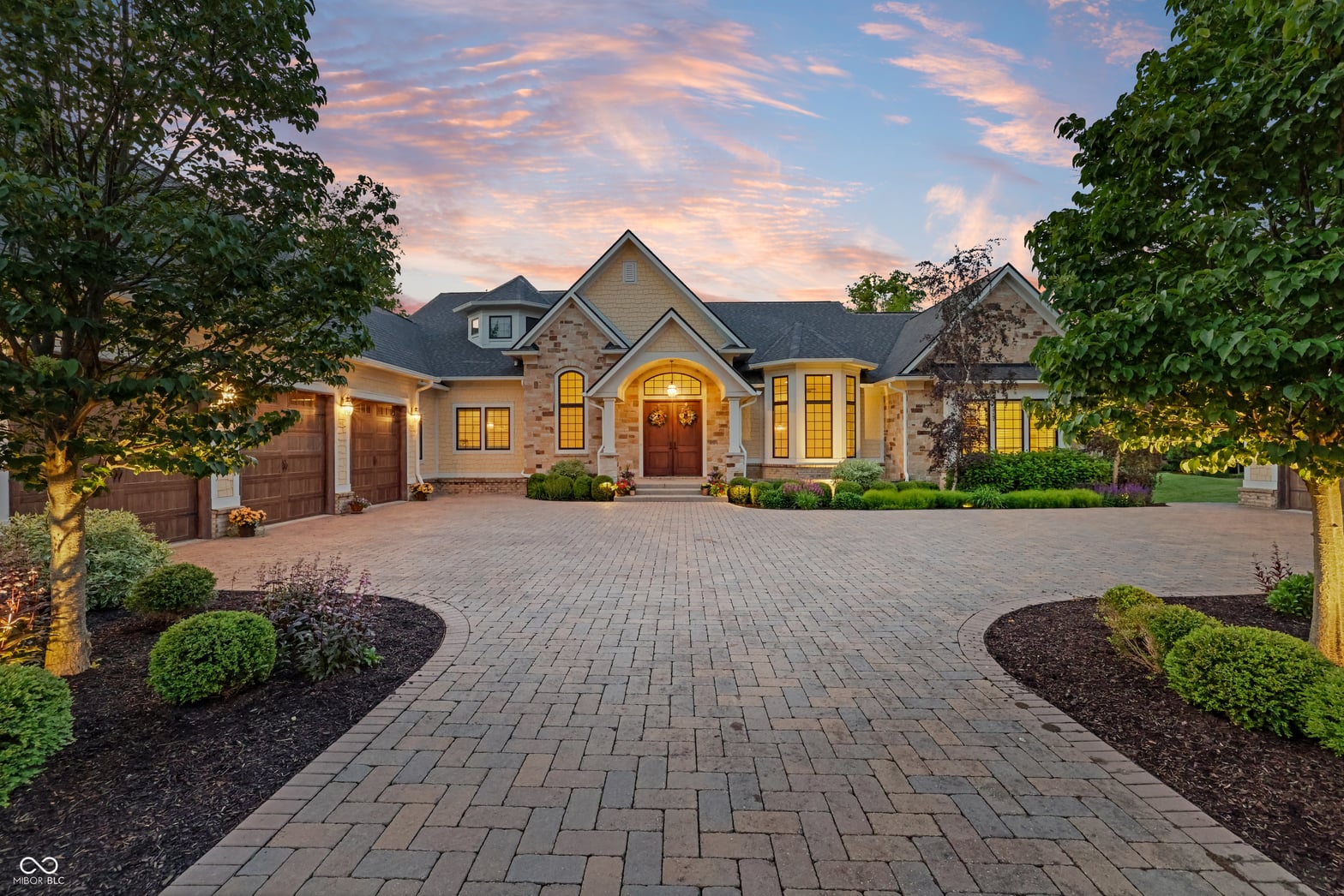 Photo of 860 Chatham Hills Boulevard, Westfield, IN
