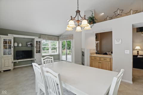 Photo of 7329 Pymbroke Drive, Fishers, IN