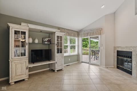 Photo of 7329 Pymbroke Drive, Fishers, IN