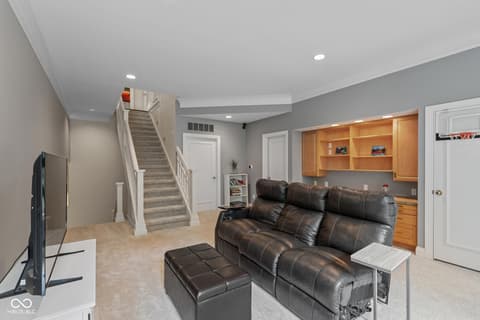 Photo of 7624 William Penn Place, Indianapolis, IN