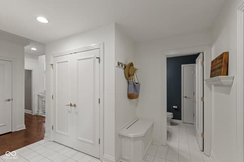 Photo of 7624 William Penn Place, Indianapolis, IN