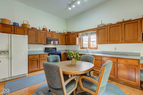 Kitchen at 12258 Charing Cross Road, Carmel, IN