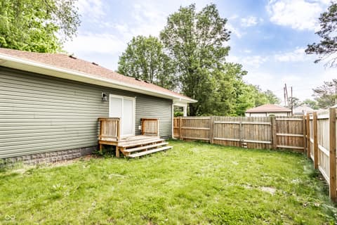 Photo of 1342 N Oakland Avenue, Indianapolis, IN