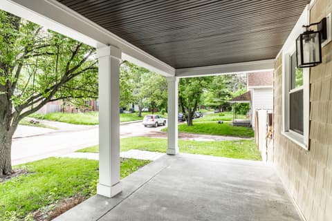 Photo of 1342 N Oakland Avenue, Indianapolis, IN