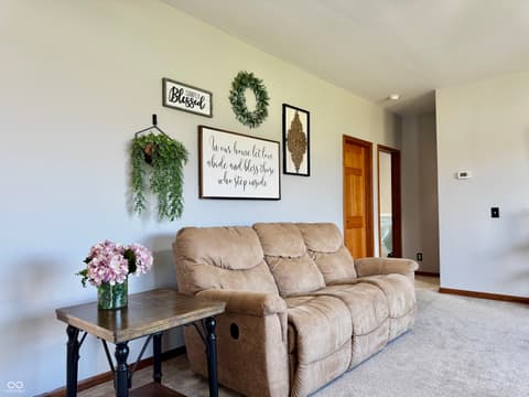 Photo of 11972 E County Road 50 N, Seymour, IN