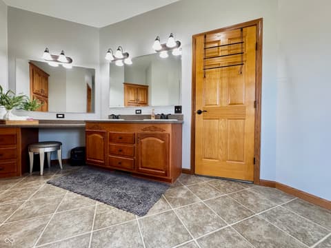 Photo of 11972 E County Road 50 N, Seymour, IN