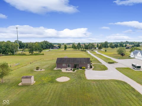 Photo of 11972 E County Road 50 N, Seymour, IN