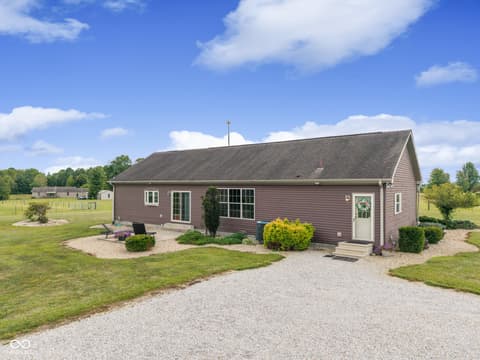 Photo of 11972 E County Road 50 N, Seymour, IN