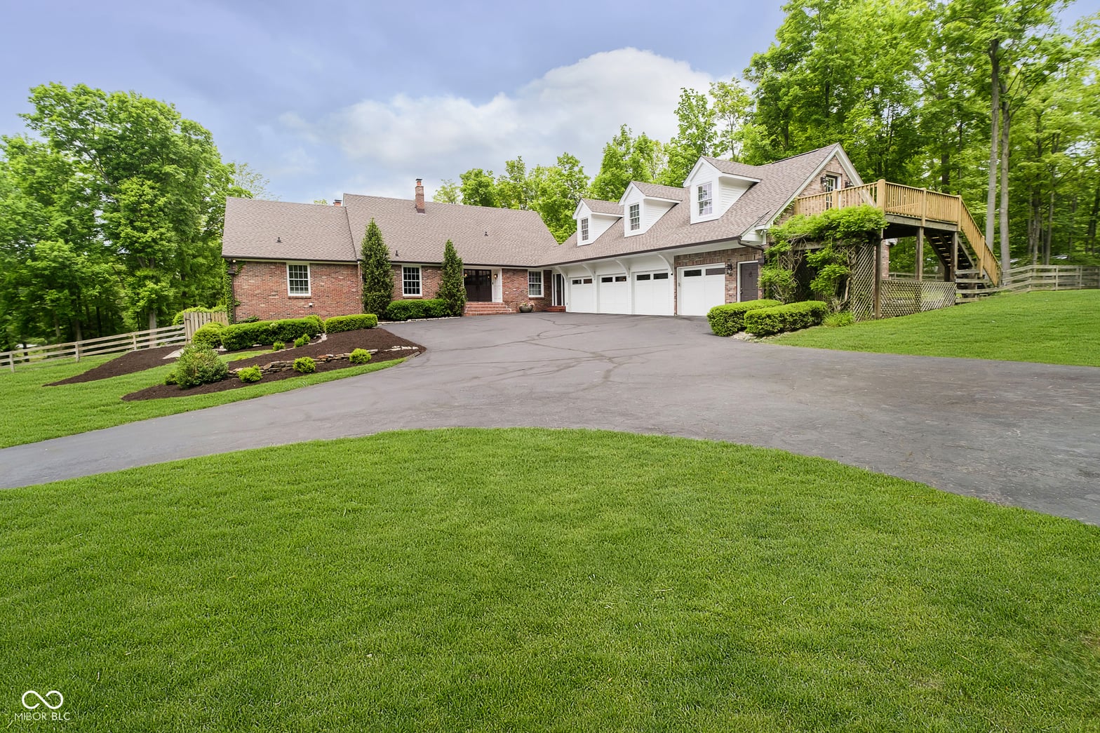 Photo of 10627 Indian Lake Boulevard S, Indianapolis, IN