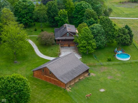 10484 N County Road 750 W