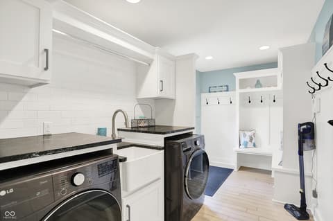 Photo of 1219 Driftwood Drive, Carmel, IN