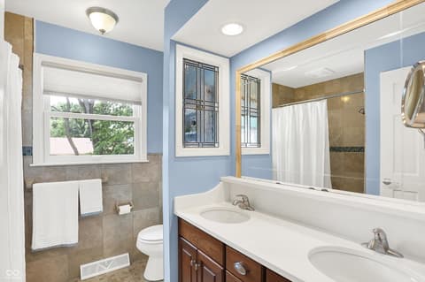 Photo of 1219 Driftwood Drive, Carmel, IN